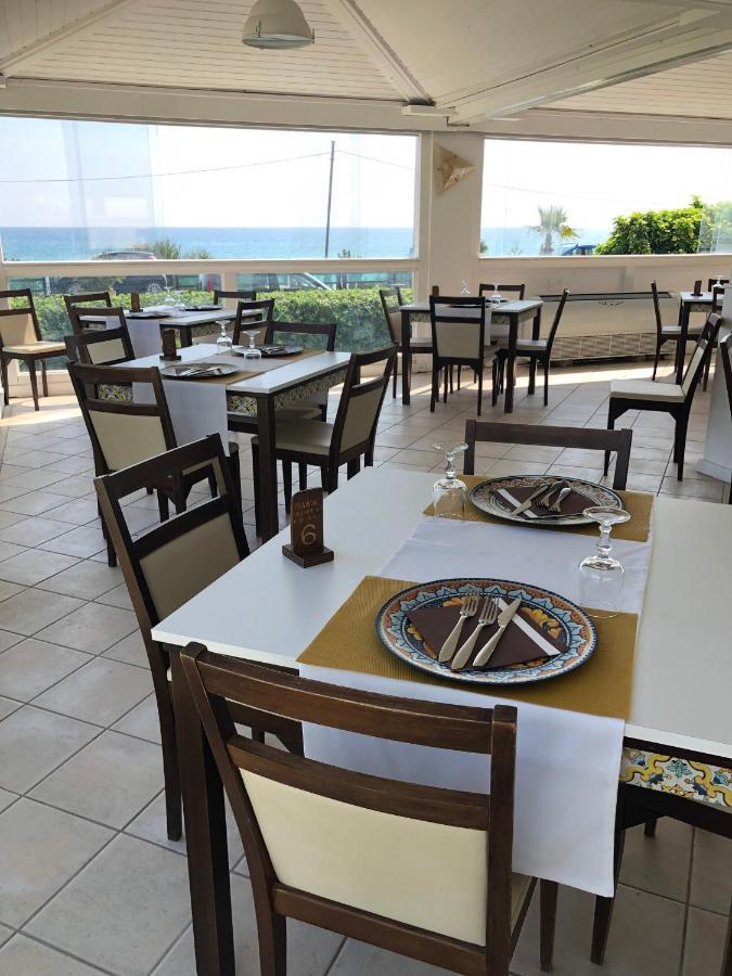 Hotel Jonio Lido di Noto Bagian luar foto