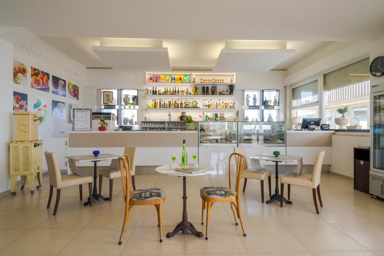 Hotel Jonio Lido di Noto Bagian luar foto
