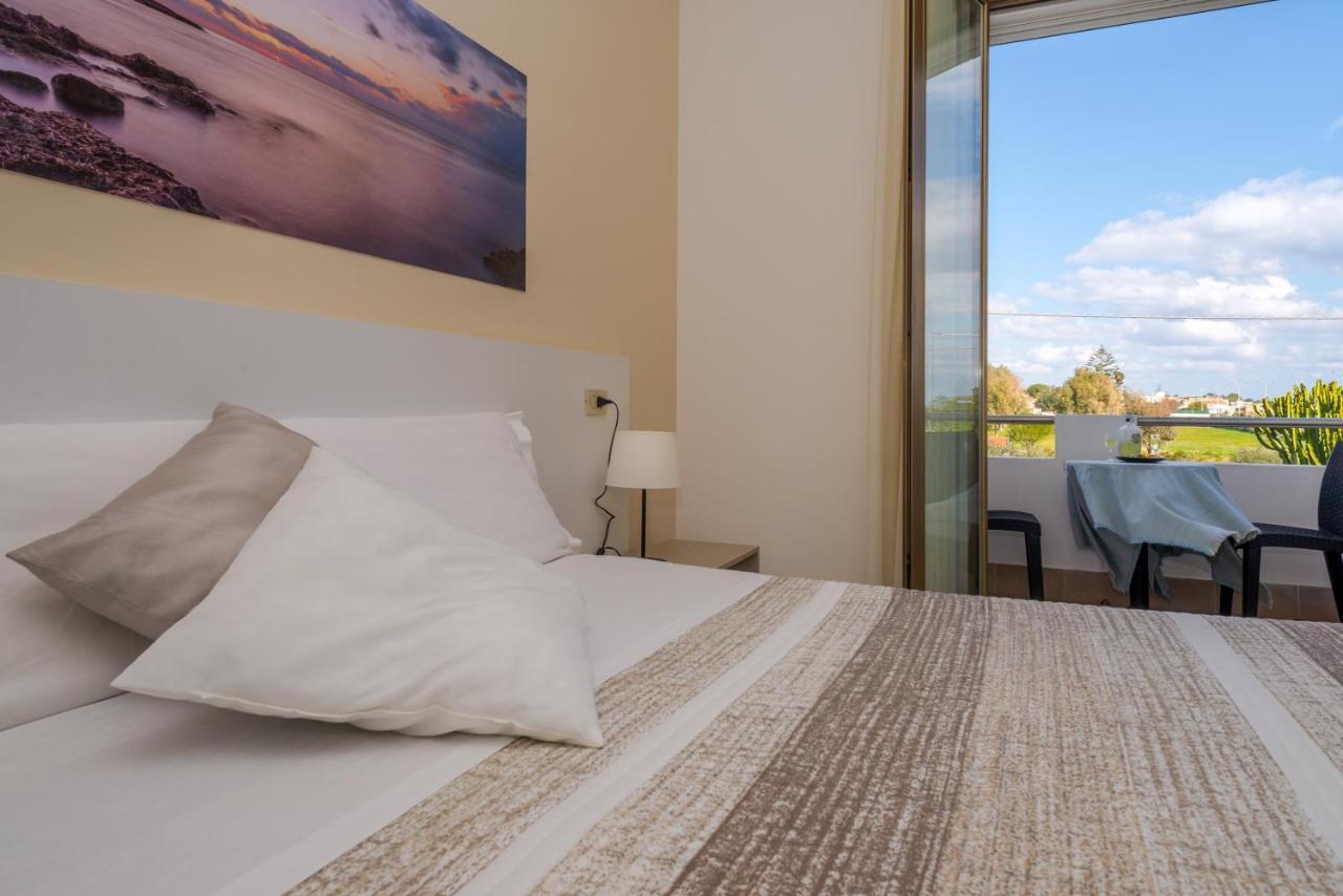 Hotel Jonio Lido di Noto Bagian luar foto