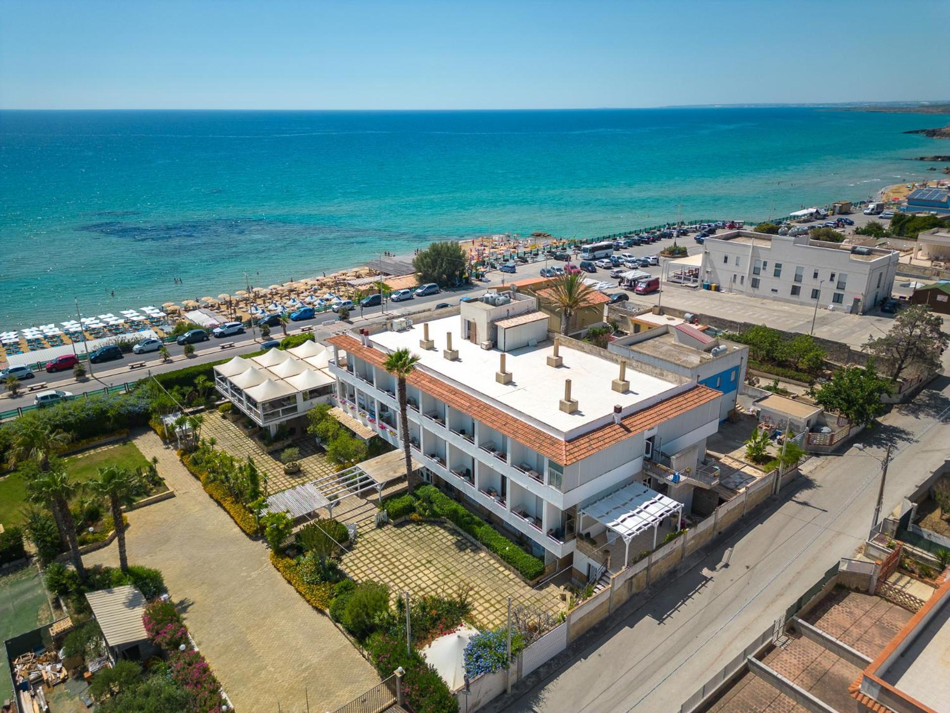 Hotel Jonio Lido di Noto Bagian luar foto